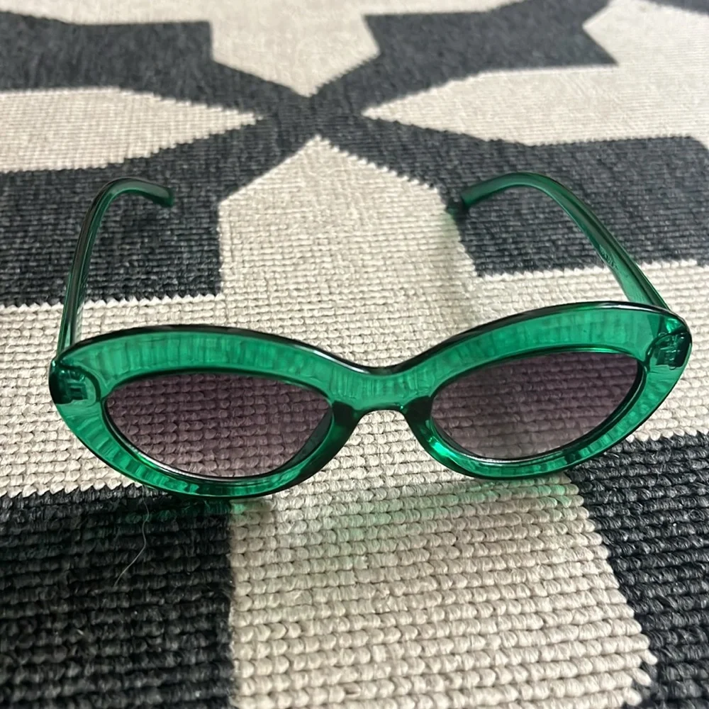 BP Green Crystal Round Cat-eye Sunglasses